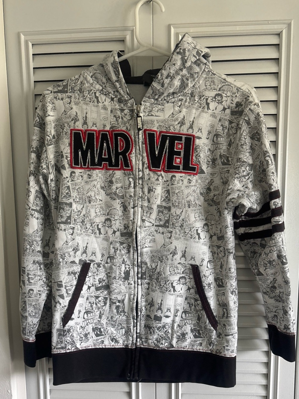 Marvel  Zip Hoodie Unisex Youth Med Universal Studios Jacket Print EUC Zip Up